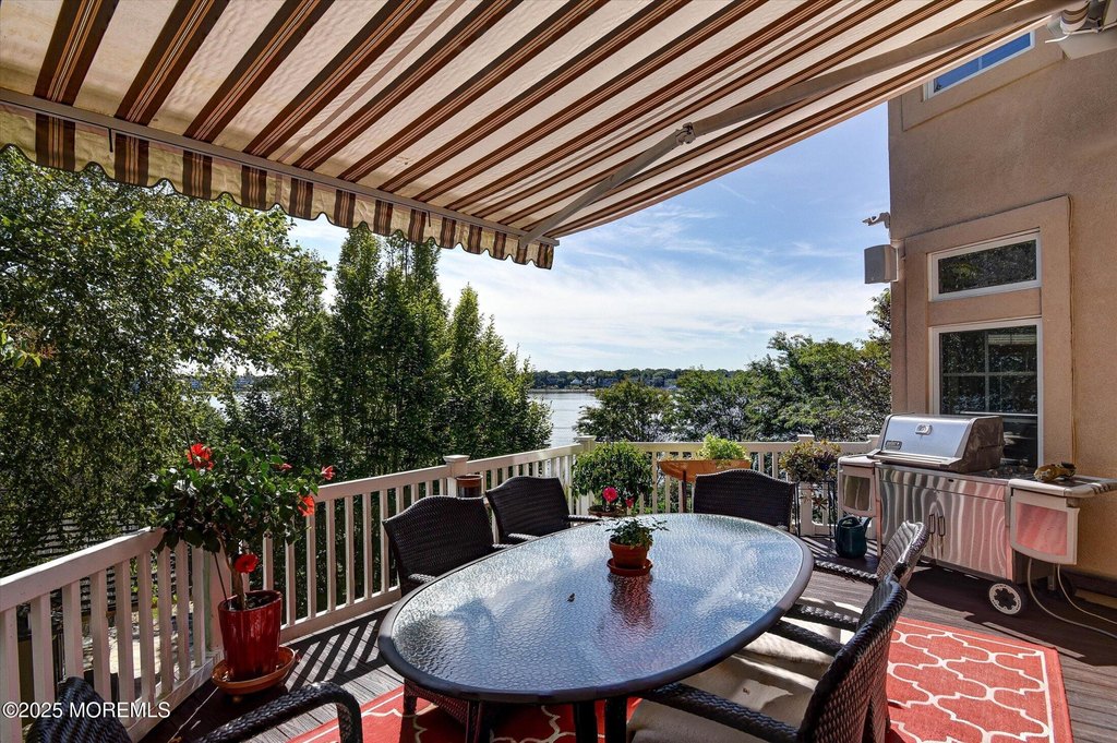 Brielle, New Jersey, 08730, United States, 5 Bedrooms Bedrooms, ,5.5 BathroomsBathrooms,Residential,Forsale,1984556