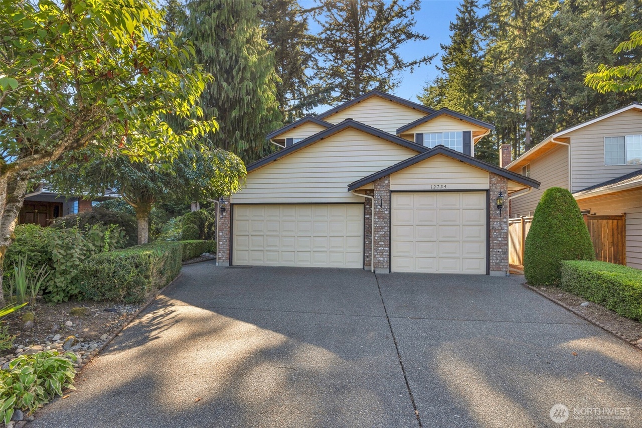 Everett, Washington, 98208, United States, 3 Bedrooms Bedrooms, ,2 BathroomsBathrooms,Residential,Forsale,1965889