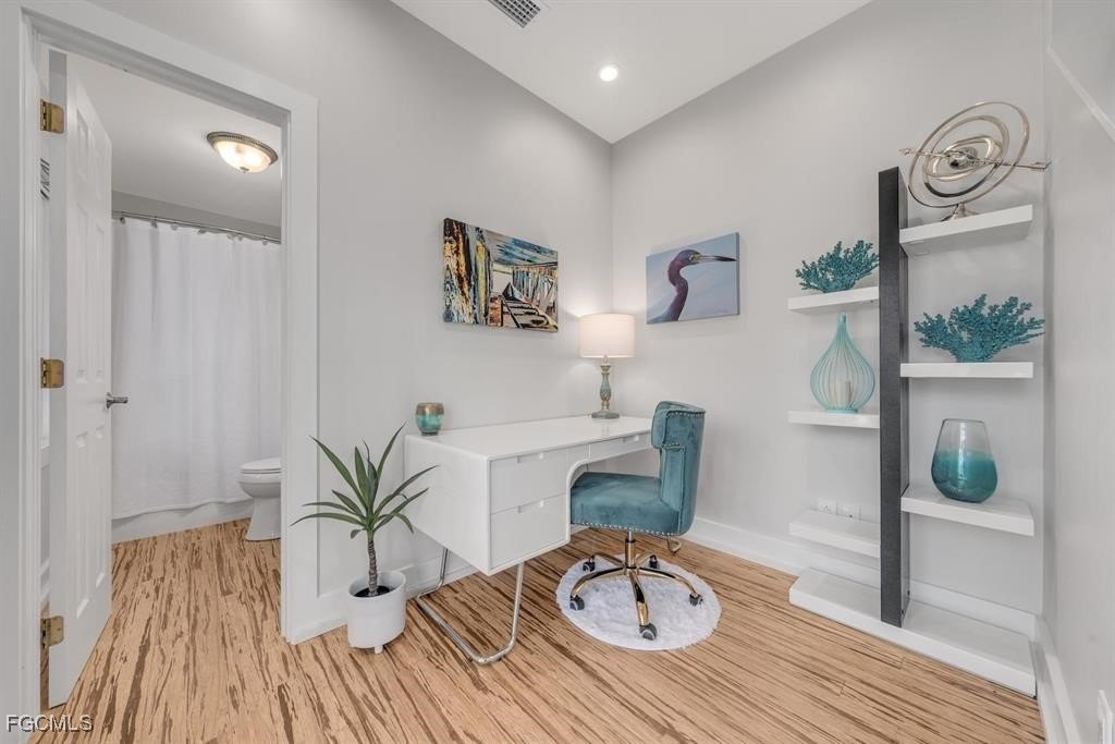 Sanibel, Florida, 33957, United States, 3 Bedrooms Bedrooms, ,4 BathroomsBathrooms,Residential,Forsale,1971927