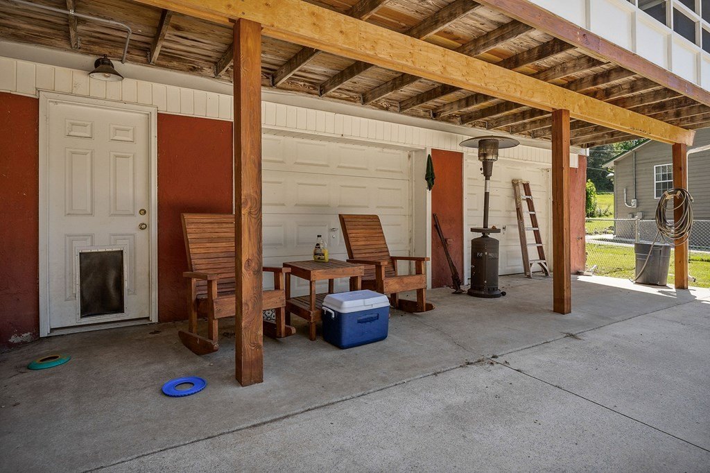 Sparta, Tennessee, 38583, United States, 3 Bedrooms Bedrooms, ,2.5 BathroomsBathrooms,Residential,Forsale,1996598