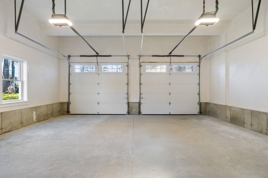 Hampton, New Hampshire, 03842, United States, 3 Bedrooms Bedrooms, ,2.5 BathroomsBathrooms,Residential,Forsale,2002415