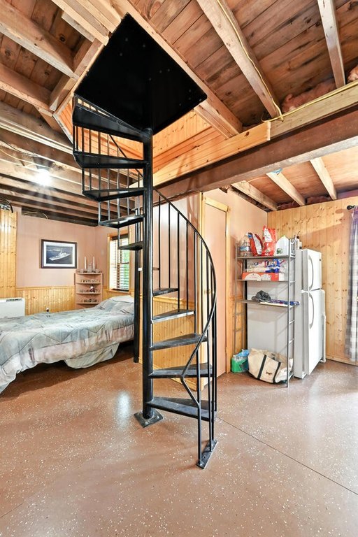 Peru, Maine, 04290, United States, 2 Bedrooms Bedrooms, ,2 BathroomsBathrooms,Residential,Forsale,1941249