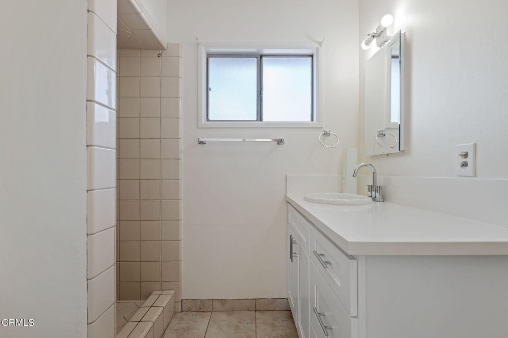 Ventura, California, 93003, United States, 3 Bedrooms Bedrooms, ,2 BathroomsBathrooms,Residential,Forsale,1985946