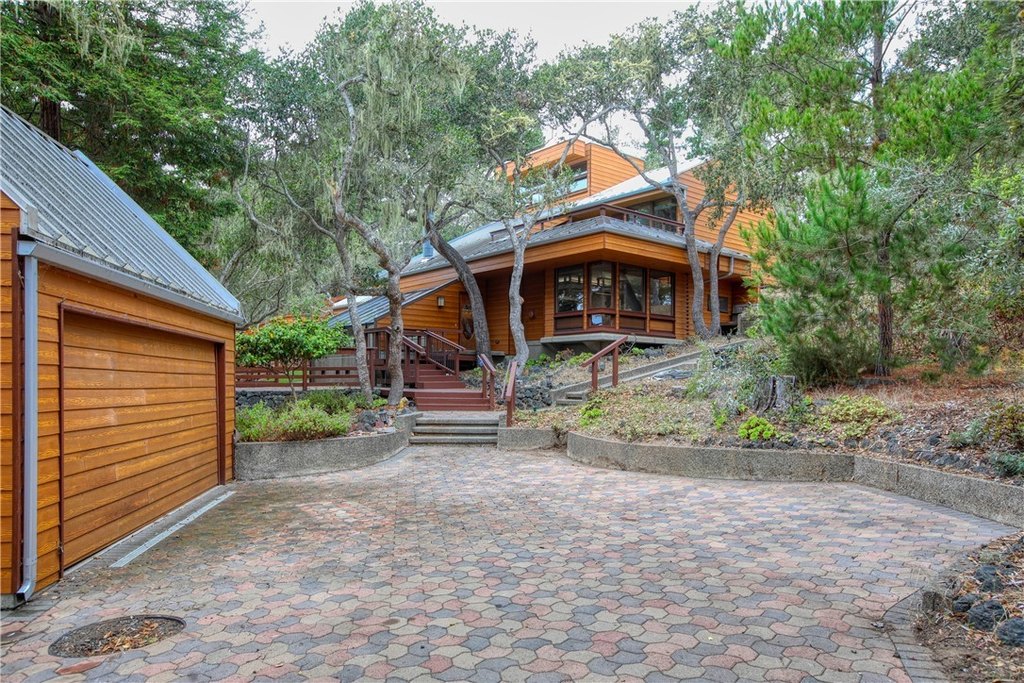 Cambria, California, 93428, United States, 3 Bedrooms Bedrooms, ,2.5 BathroomsBathrooms,Residential,Forsale,2009039