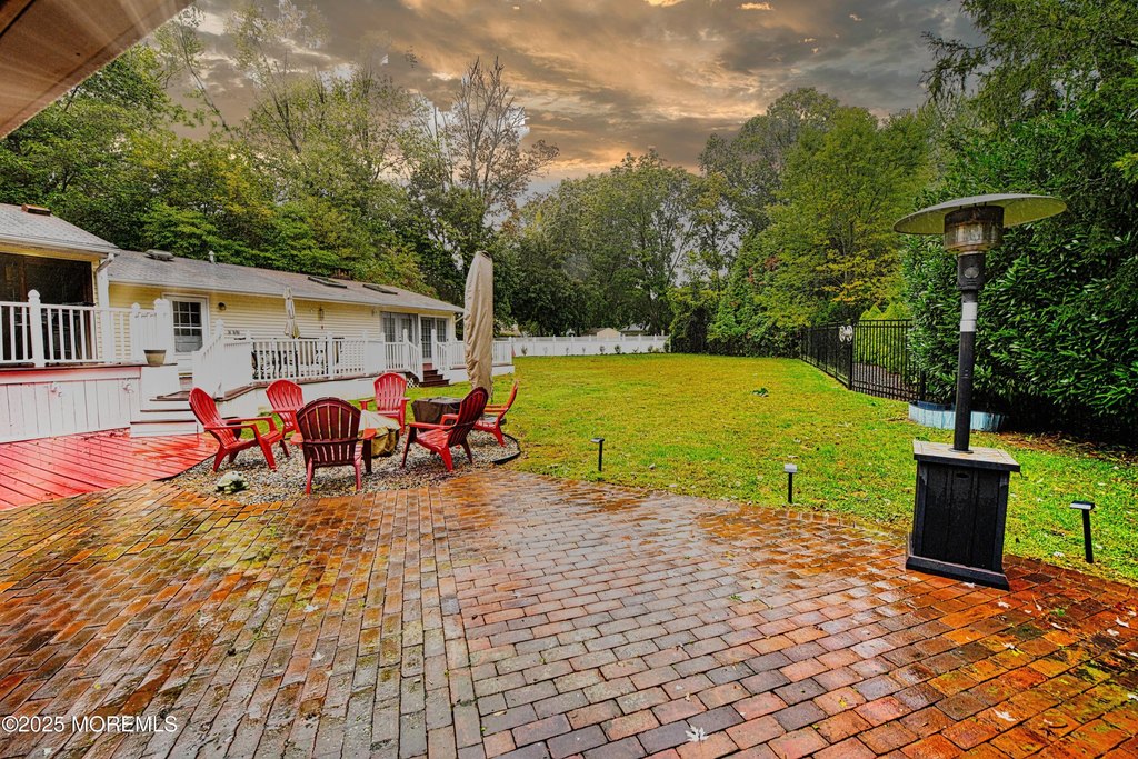 Lincroft, New Jersey, 07738, United States, 4 Bedrooms Bedrooms, ,3 BathroomsBathrooms,Residential,Forsale,2008478