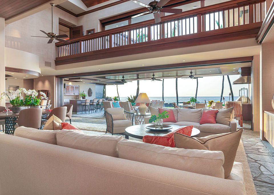 Kamuela, Hawaii, 96743, United States, 4 Bedrooms Bedrooms, ,5 BathroomsBathrooms,Residential,Forsale,1989818