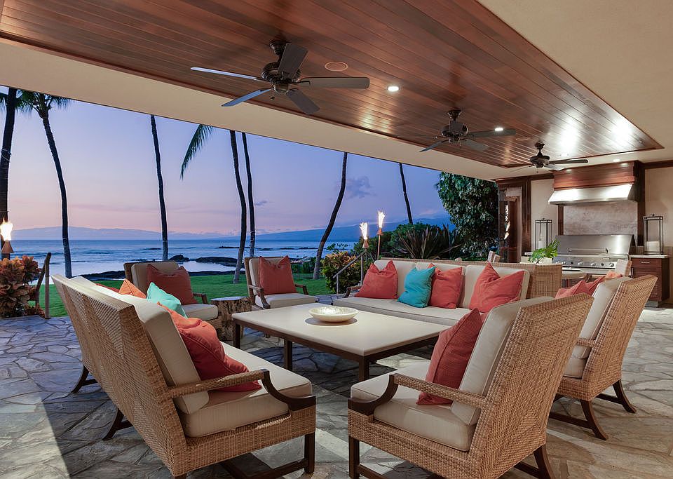 Kamuela, Hawaii, 96743, United States, 4 Bedrooms Bedrooms, ,5 BathroomsBathrooms,Residential,Forsale,1989818