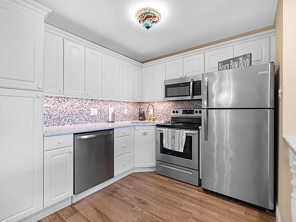 Wildwood, New Jersey, 08260, United States, 2 Bedrooms Bedrooms, ,2 BathroomsBathrooms,Residential,Forsale,1994150