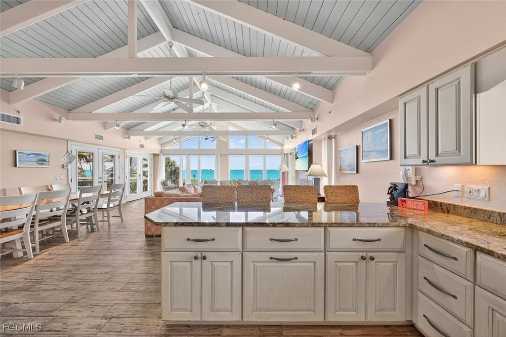 Captiva, Florida, 33924, United States, 4 Bedrooms Bedrooms, ,3.5 BathroomsBathrooms,Residential,Forsale,1971928