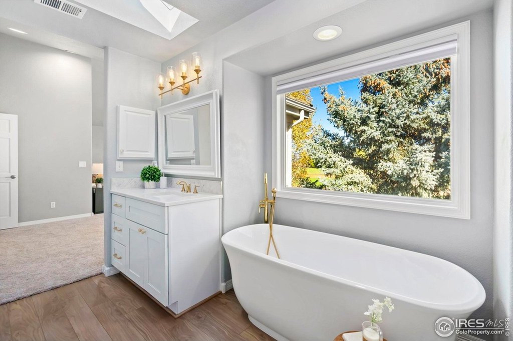 Fort Collins, Colorado, 80528, United States, 5 Bedrooms Bedrooms, ,4.5 BathroomsBathrooms,Residential,Forsale,1926787