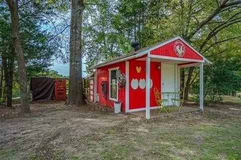 Brownsboro, Texas, 75756, United States, 4 Bedrooms Bedrooms, ,3.5 BathroomsBathrooms,Residential,Forsale,1973433