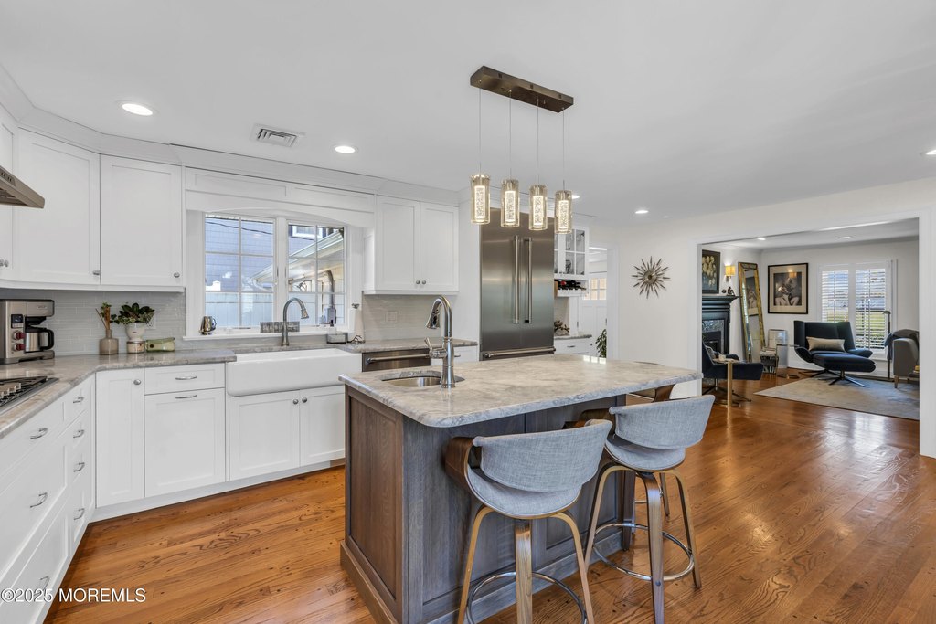 Sea Girt, New Jersey, 08750, United States, 3 Bedrooms Bedrooms, ,2.5 BathroomsBathrooms,Residential,Forsale,1984575