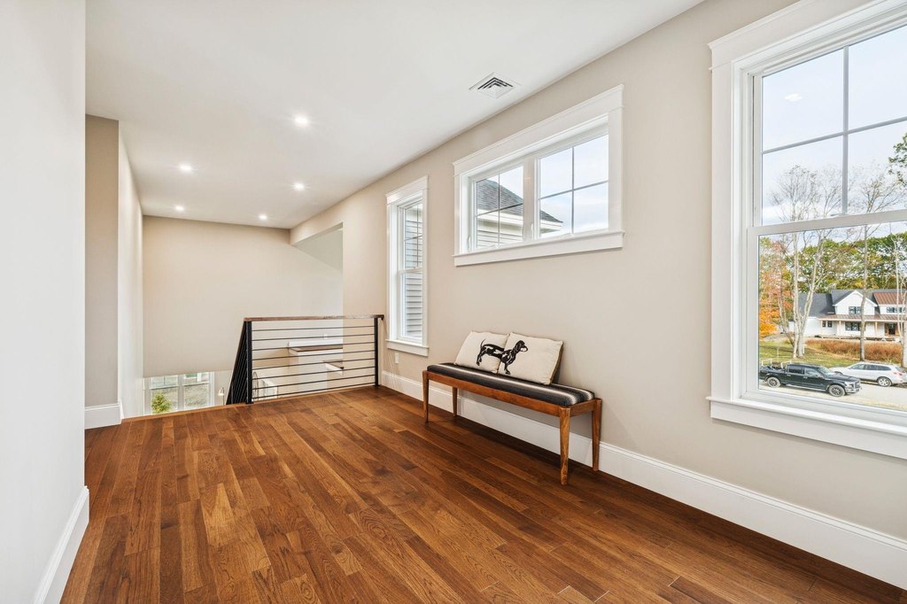 Newington, New Hampshire, 03801, United States, 4 Bedrooms Bedrooms, ,4.5 BathroomsBathrooms,Residential,Forsale,2002401