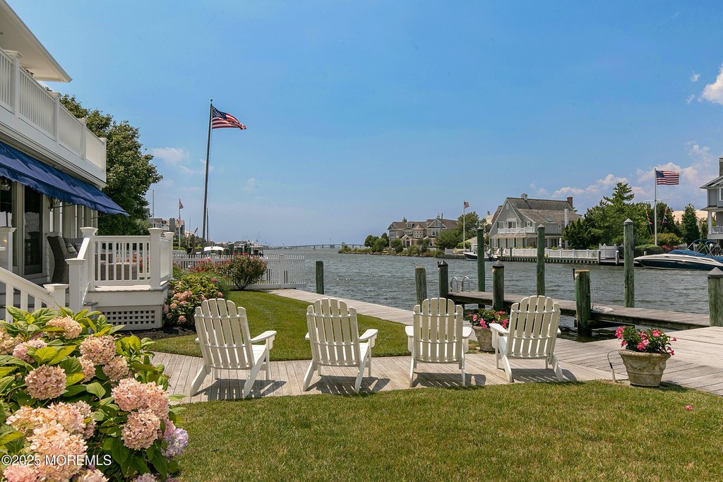 Mantoloking, New Jersey, 08738, United States, 6 Bedrooms Bedrooms, ,4 BathroomsBathrooms,Residential,Forsale,1966063