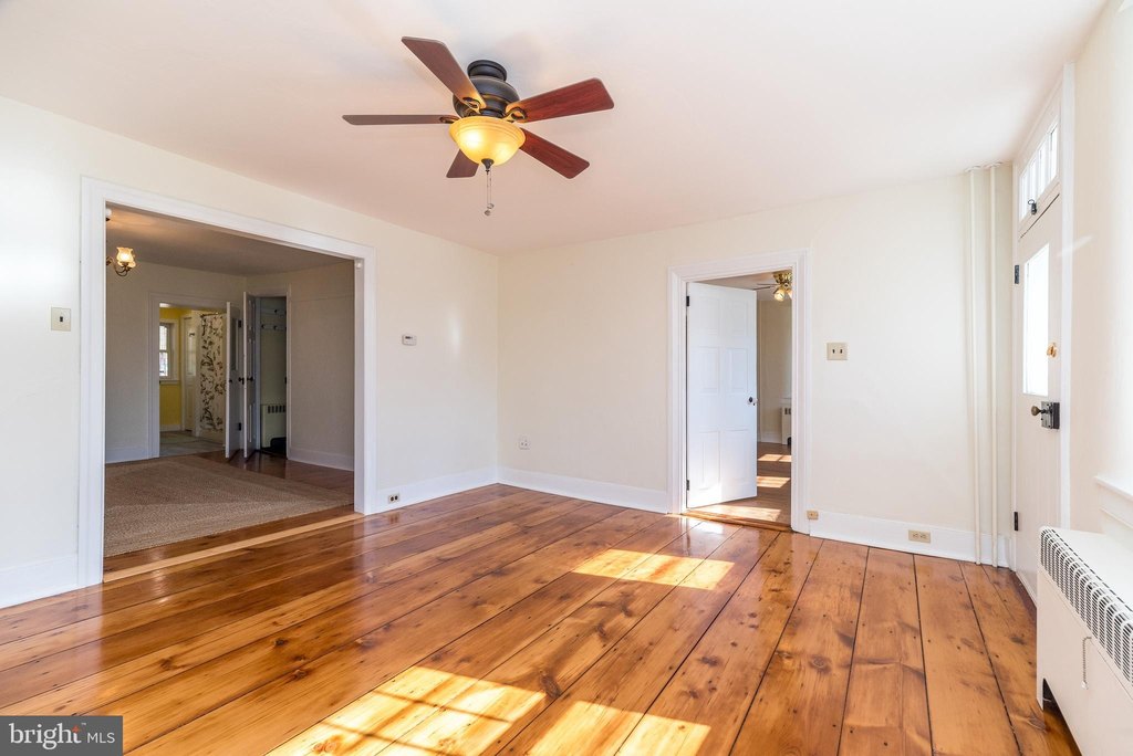 SCHWENKSVILLE, Pennsylvania, 19473, United States, 4 Bedrooms Bedrooms, ,2 BathroomsBathrooms,Residential,Forsale,2004194