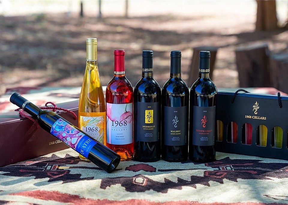 Temecula, California, 92592, United States, 3 Bedrooms Bedrooms, ,2 BathroomsBathrooms,Residential,Forsale,1992747