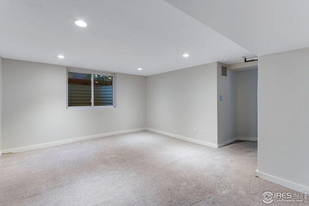 Greeley, Colorado, 80631, United States, 4 Bedrooms Bedrooms, ,2 BathroomsBathrooms,Residential,Forsale,2000010