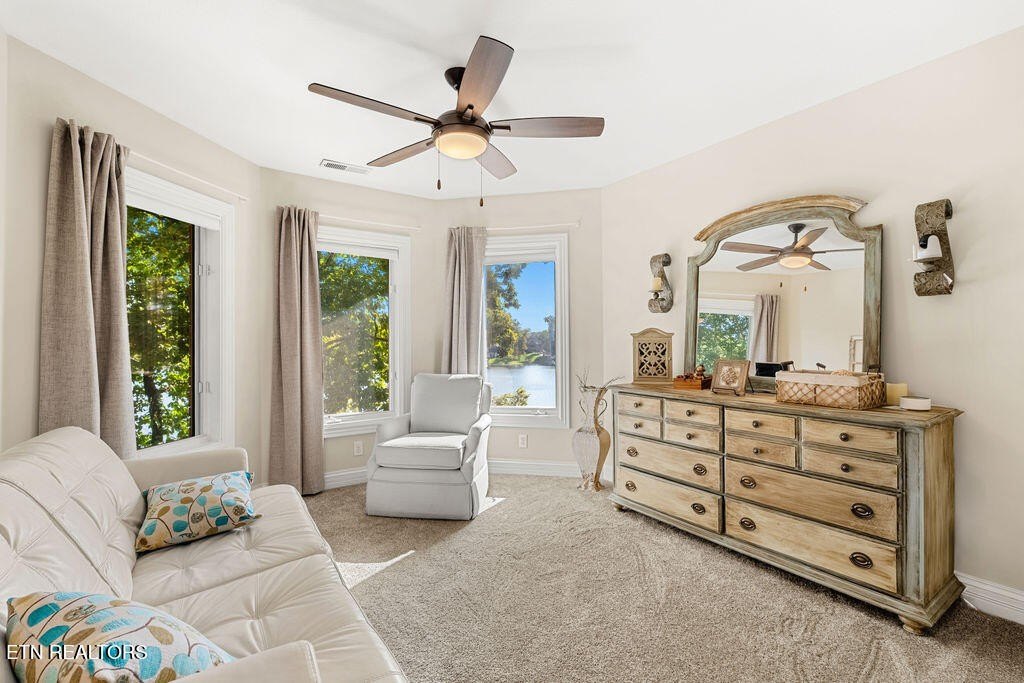 Loudon, Tennessee, 37774, United States, 4 Bedrooms Bedrooms, ,4.5 BathroomsBathrooms,Residential,Forsale,1973605