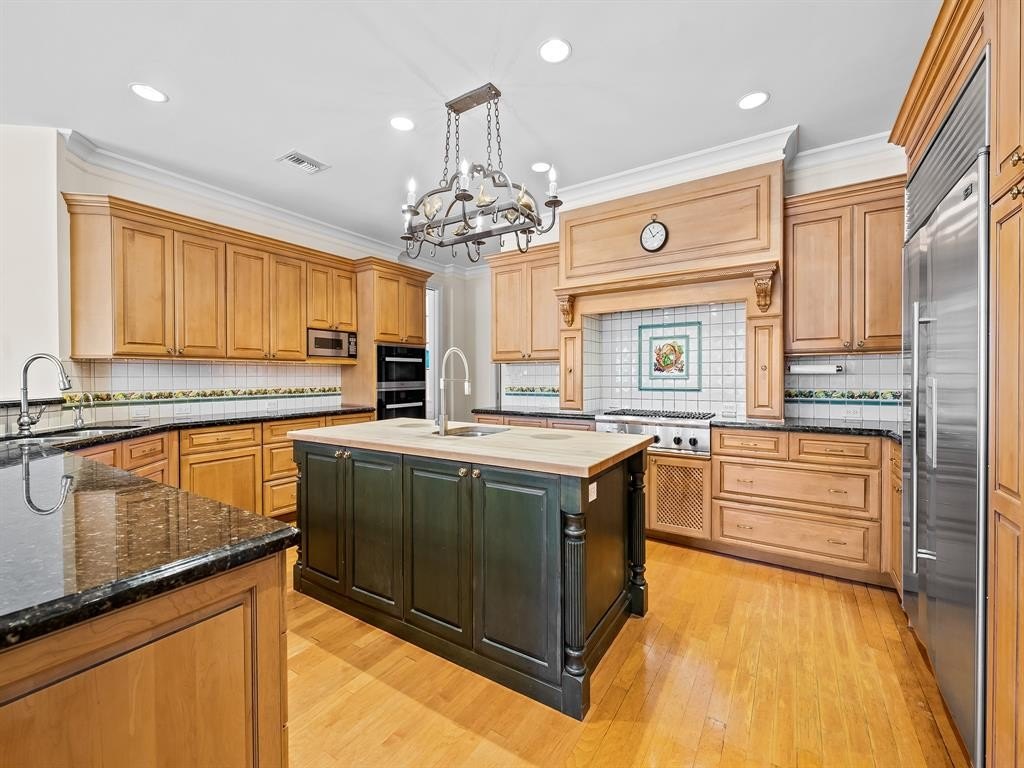 Fort Lauderdale, Florida, 33301, United States, 6 Bedrooms Bedrooms, ,5.5 BathroomsBathrooms,Residential,Forsale,1994075