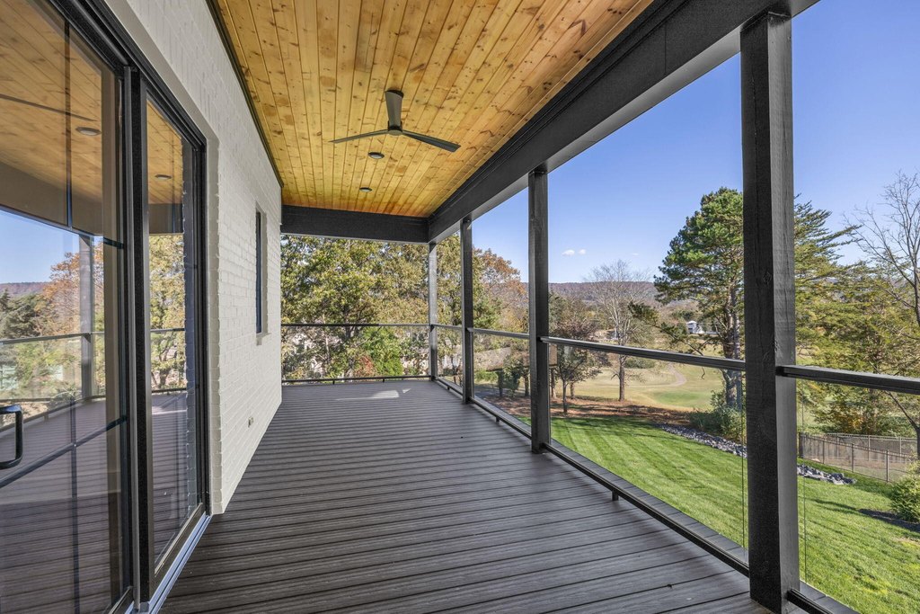 Ooltewah, Tennessee, 37363, United States, 5 Bedrooms Bedrooms, ,5.5 BathroomsBathrooms,Residential,Forsale,2009543