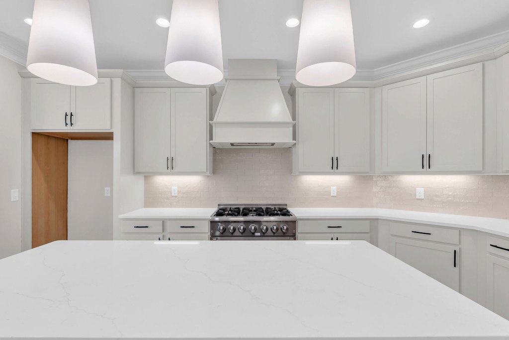 Chattanooga, Tennessee, 37421, United States, 5 Bedrooms Bedrooms, ,4 BathroomsBathrooms,Residential,Forsale,2009582