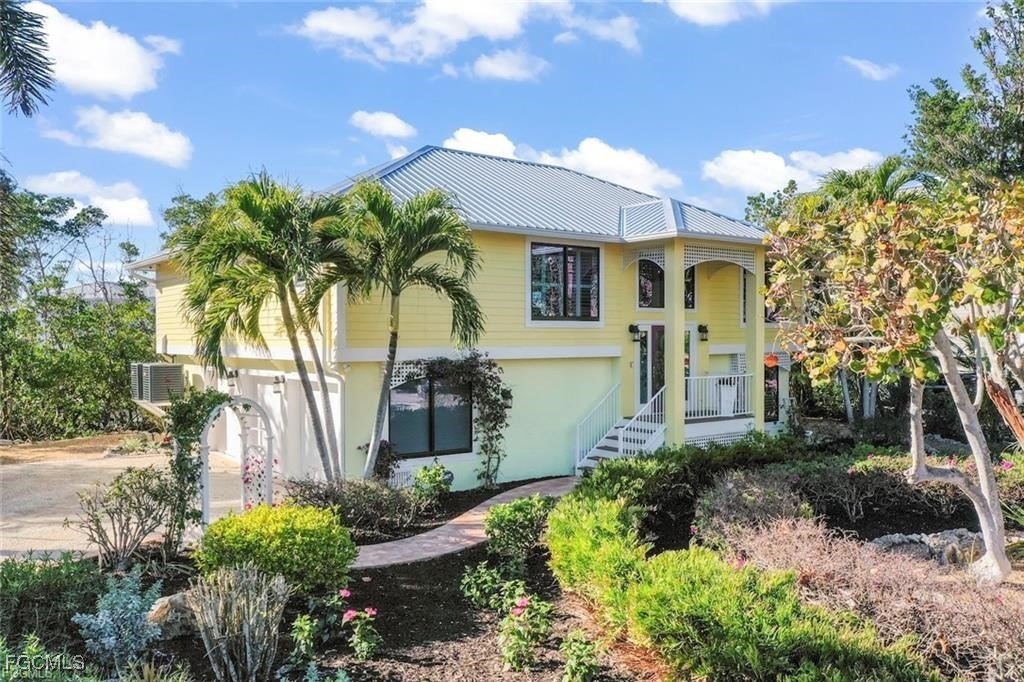 Sanibel, Florida, 33957, United States, 3 Bedrooms Bedrooms, ,3 BathroomsBathrooms,Residential,Forsale,1998642