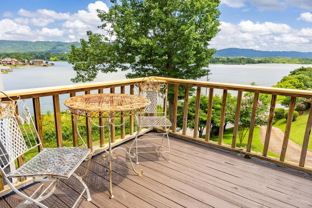 Ooltewah, Tennessee, 37363, United States, 2 Bedrooms Bedrooms, ,2 BathroomsBathrooms,Residential,Forsale,1922159