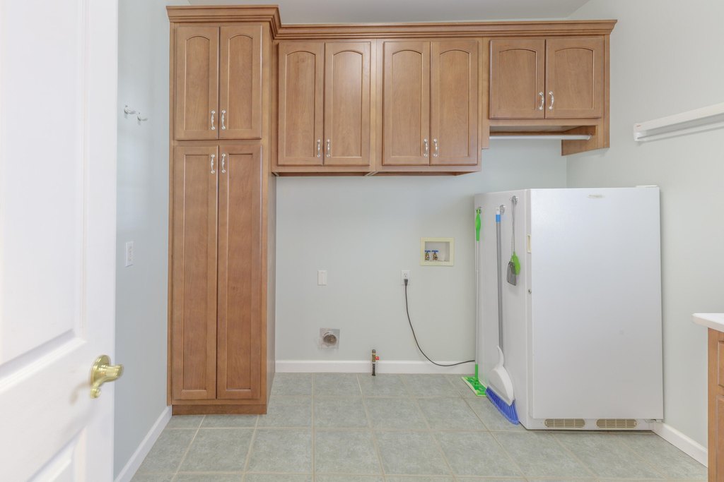 Hixson, Tennessee, 37343, United States, 4 Bedrooms Bedrooms, ,3.5 BathroomsBathrooms,Residential,Forsale,1995322