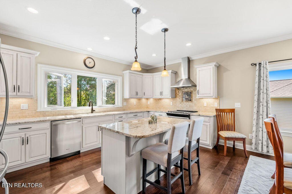 Loudon, Tennessee, 37774, United States, 3 Bedrooms Bedrooms, ,2 BathroomsBathrooms,Residential,Forsale,1999458