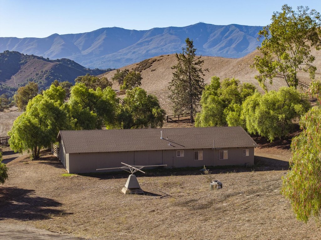 SANTA YNEZ, California, 93460, United States, 4 Bedrooms Bedrooms, ,6 BathroomsBathrooms,Residential,Forsale,2004323