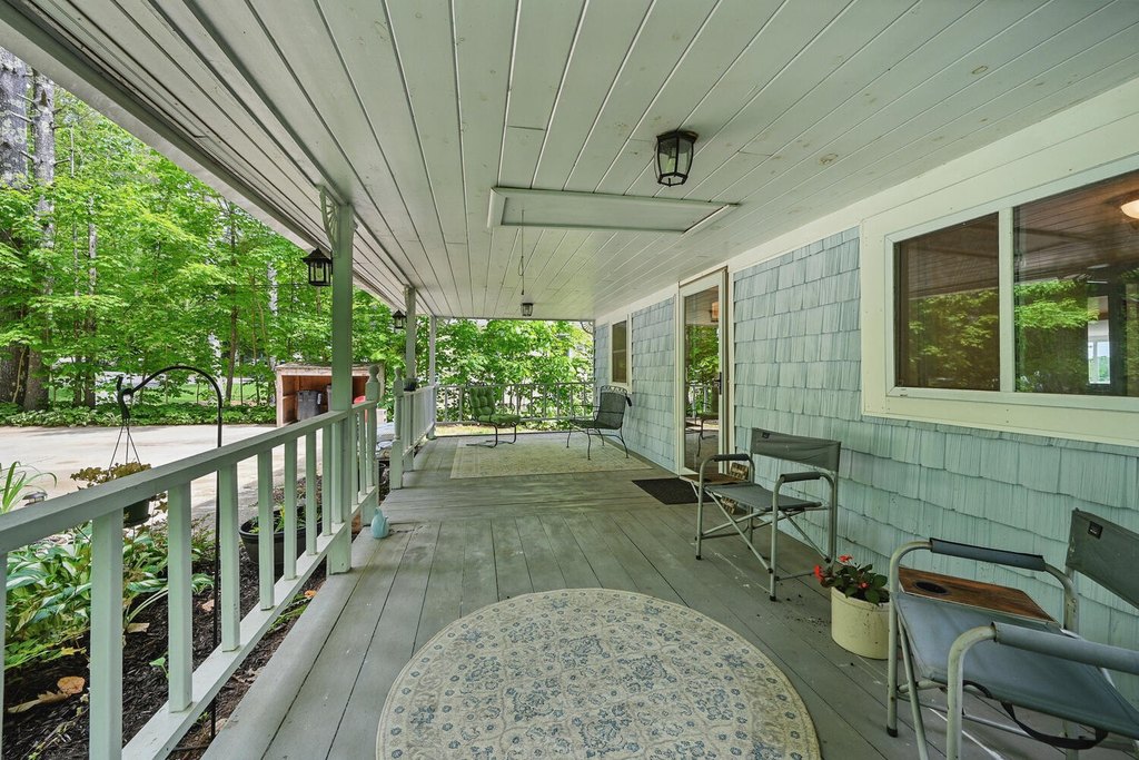 Monmouth, Maine, 04259, United States, 4 Bedrooms Bedrooms, ,3 BathroomsBathrooms,Residential,Forsale,2010606