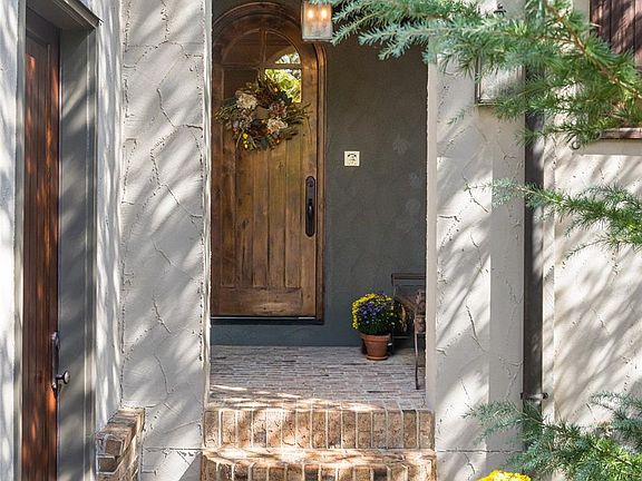 Asheville, North Carolina, 28803, United States, 4 Bedrooms Bedrooms, ,4 BathroomsBathrooms,Residential,Forsale,1986012