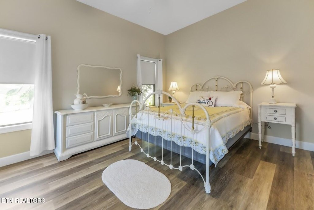 Pikeville, Tennessee, 37367, United States, 4 Bedrooms Bedrooms, ,3.5 BathroomsBathrooms,Residential,Forsale,1886011