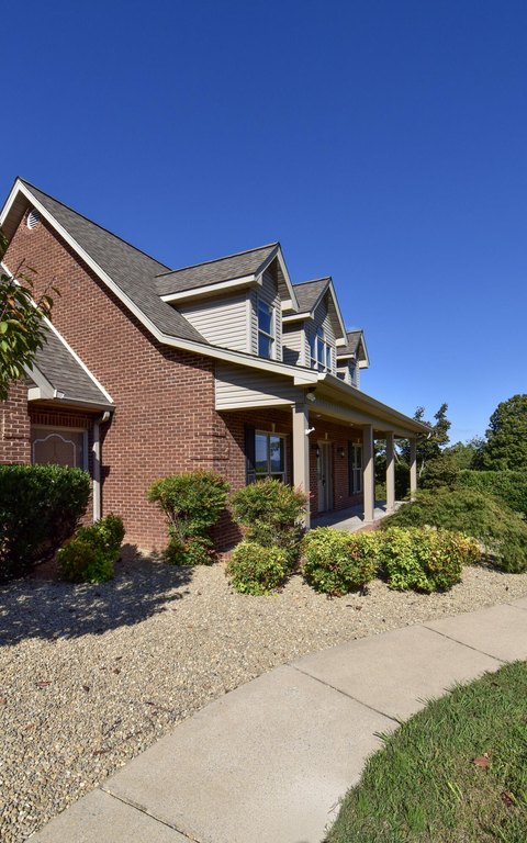 Rutledge, Tennessee, 37861, United States, 3 Bedrooms Bedrooms, ,2.5 BathroomsBathrooms,Residential,Forsale,1988740