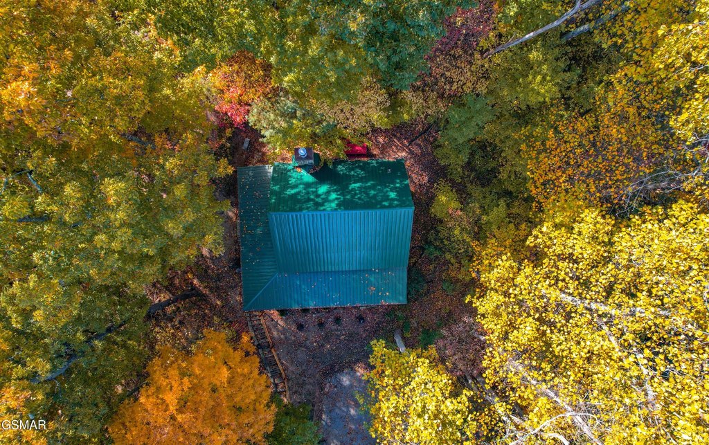 Pigeon Forge, Tennessee, 37863, United States, 1 Bedroom Bedrooms, ,1.5 BathroomsBathrooms,Residential,Forsale,1999442