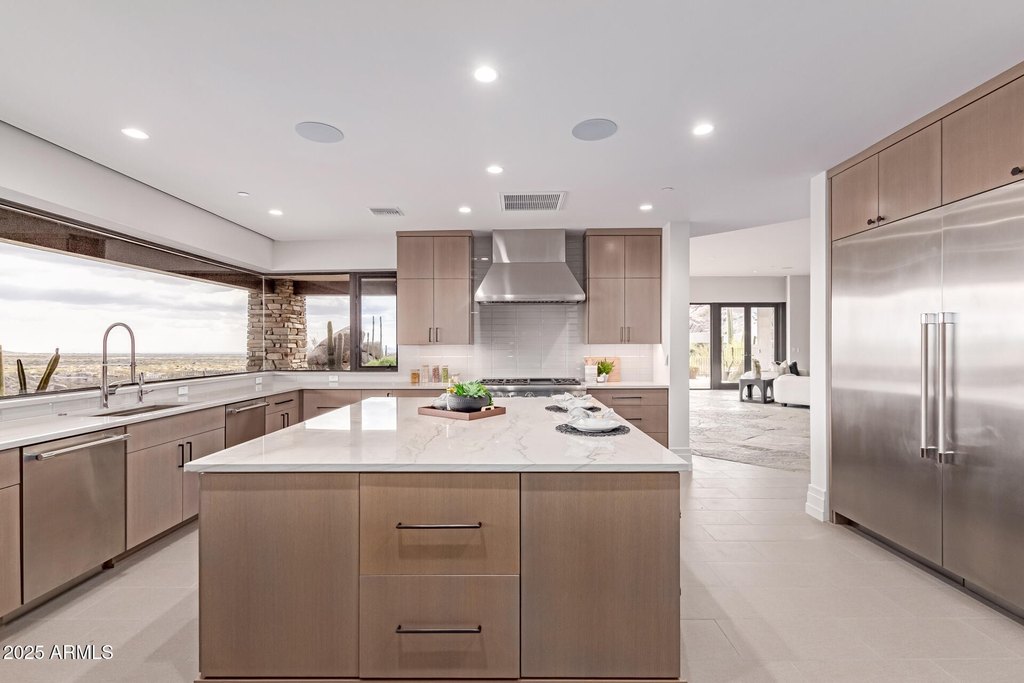 Carefree, Arizona, 85377, United States, 4 Bedrooms Bedrooms, ,5 BathroomsBathrooms,Residential,Forsale,1968441