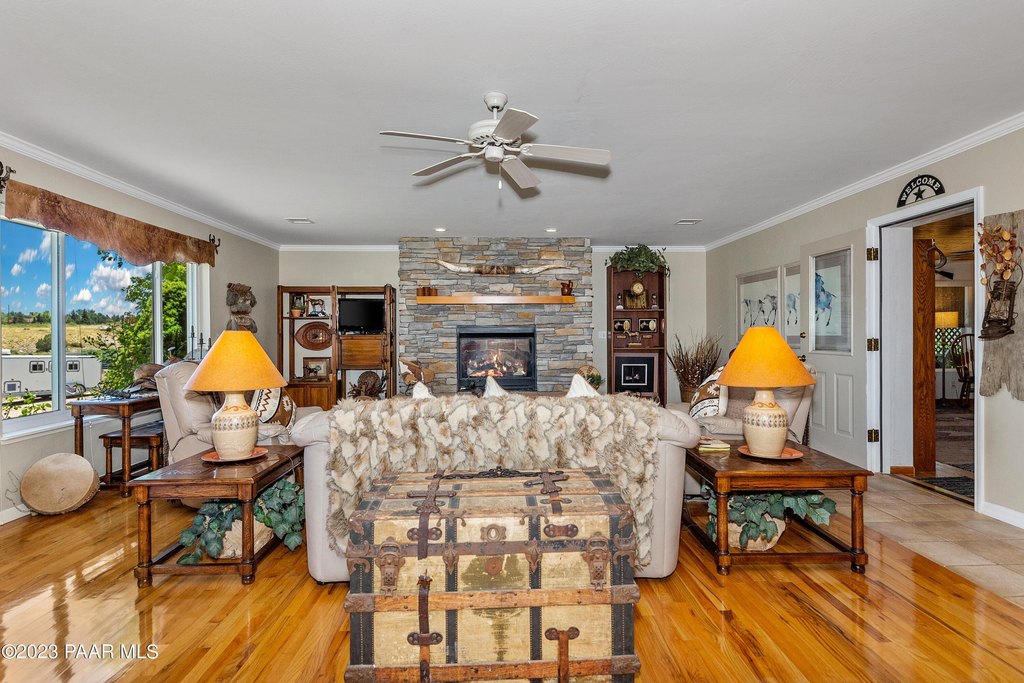 Chino Valley, Arizona, 86323, United States, 2 Bedrooms Bedrooms, ,2.5 BathroomsBathrooms,Residential,Forsale,2011288