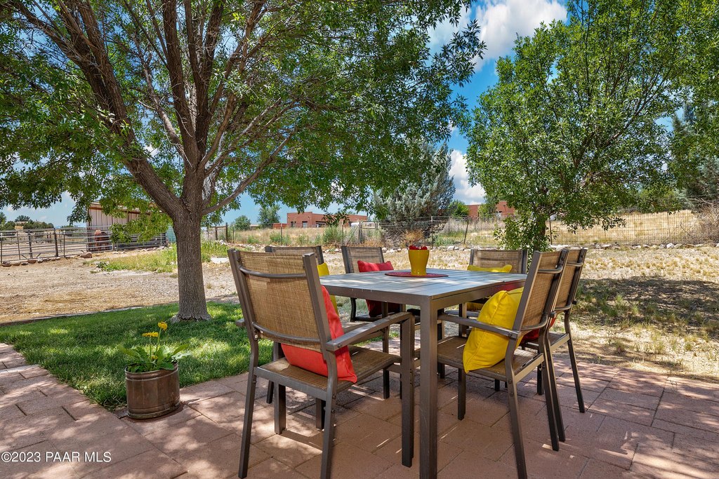 Chino Valley, Arizona, 86323, United States, 2 Bedrooms Bedrooms, ,2.5 BathroomsBathrooms,Residential,Forsale,2011288