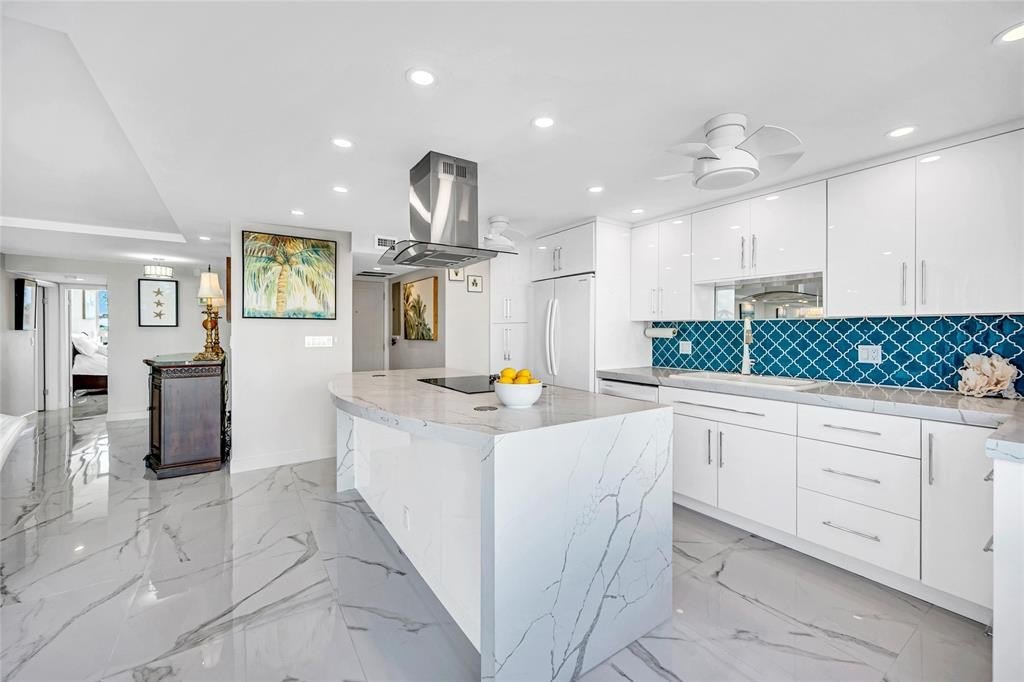 Fort Lauderdale, Florida, 33304, United States, 2 Bedrooms Bedrooms, ,2 BathroomsBathrooms,Residential,Forsale,2004490