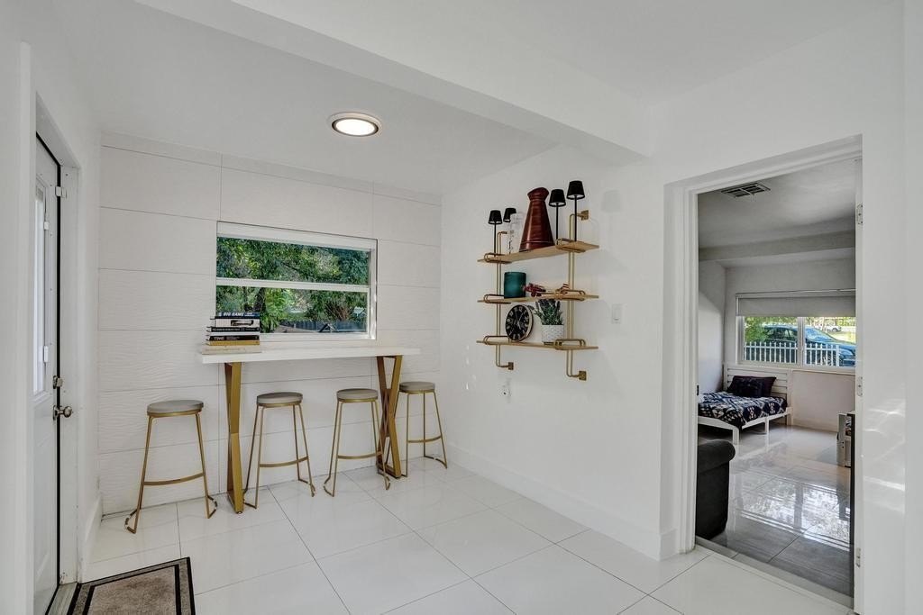 Miami, Florida, 33161, United States, 4 Bedrooms Bedrooms, ,3 BathroomsBathrooms,Residential,Forsale,1994092