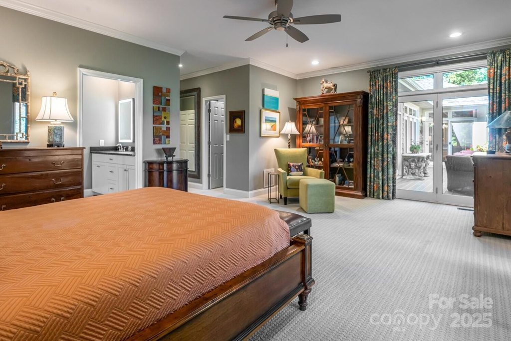 Flat Rock, North Carolina, 28731, United States, 3 Bedrooms Bedrooms, ,3.5 BathroomsBathrooms,Residential,Forsale,1985993