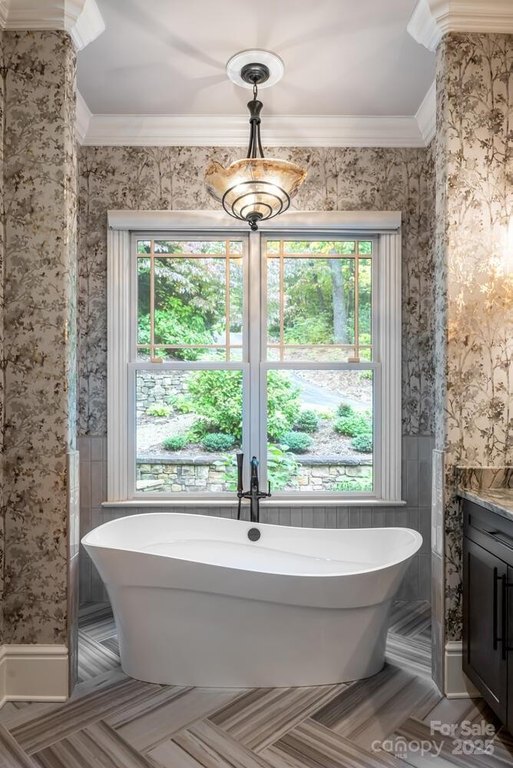 Flat Rock, North Carolina, 28731, United States, 3 Bedrooms Bedrooms, ,3.5 BathroomsBathrooms,Residential,Forsale,1985992