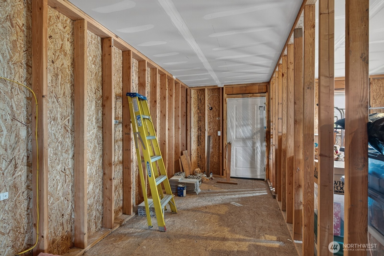 Anacortes, Washington, 98221, United States, 3 Bedrooms Bedrooms, ,2 BathroomsBathrooms,Residential,Forsale,1990713