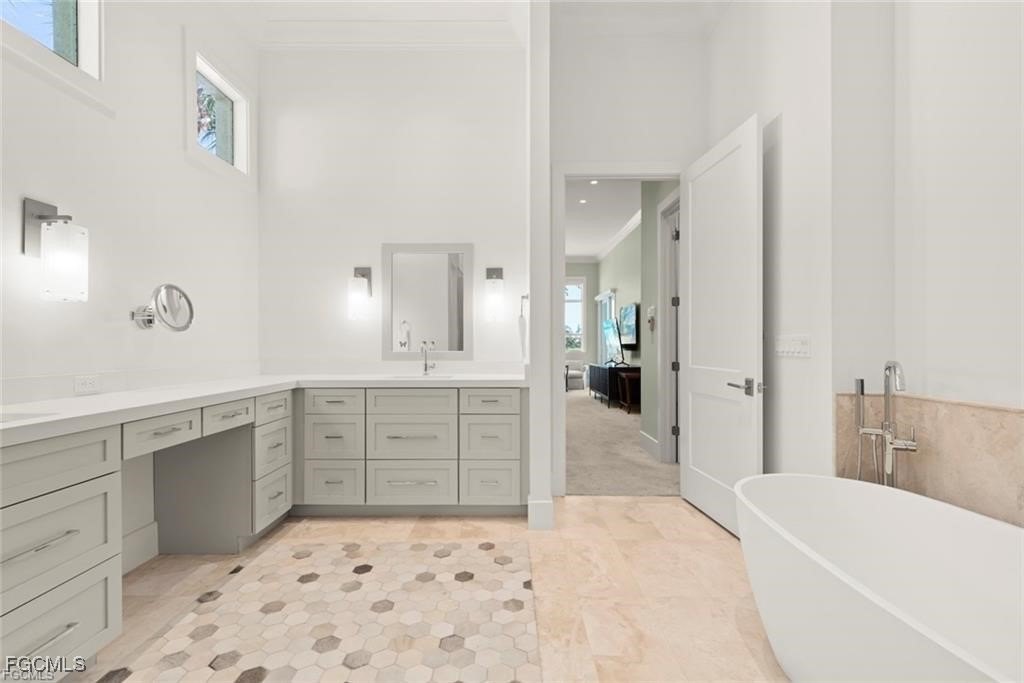 Sanibel, Florida, 33957, United States, 3 Bedrooms Bedrooms, ,4 BathroomsBathrooms,Residential,Forsale,1998634