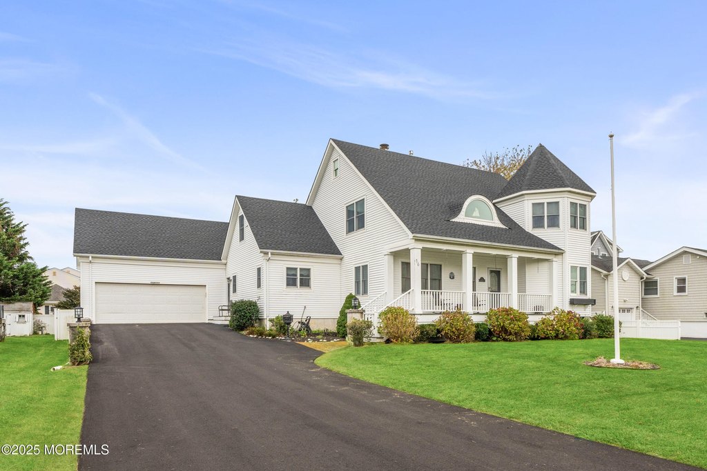 Monmouth Beach, New Jersey, 07750, United States, 4 Bedrooms Bedrooms, ,2.5 BathroomsBathrooms,Residential,Forsale,2012991