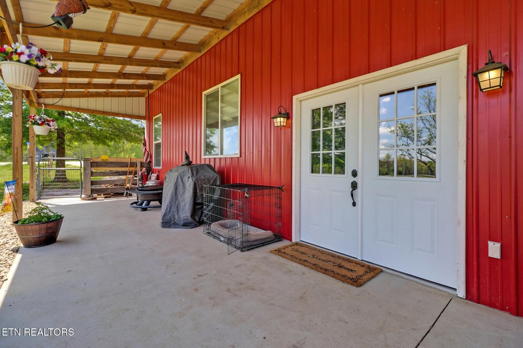 Crossville, Tennessee, 38571, United States, 3 Bedrooms Bedrooms, ,2.5 BathroomsBathrooms,Residential,Forsale,1907865