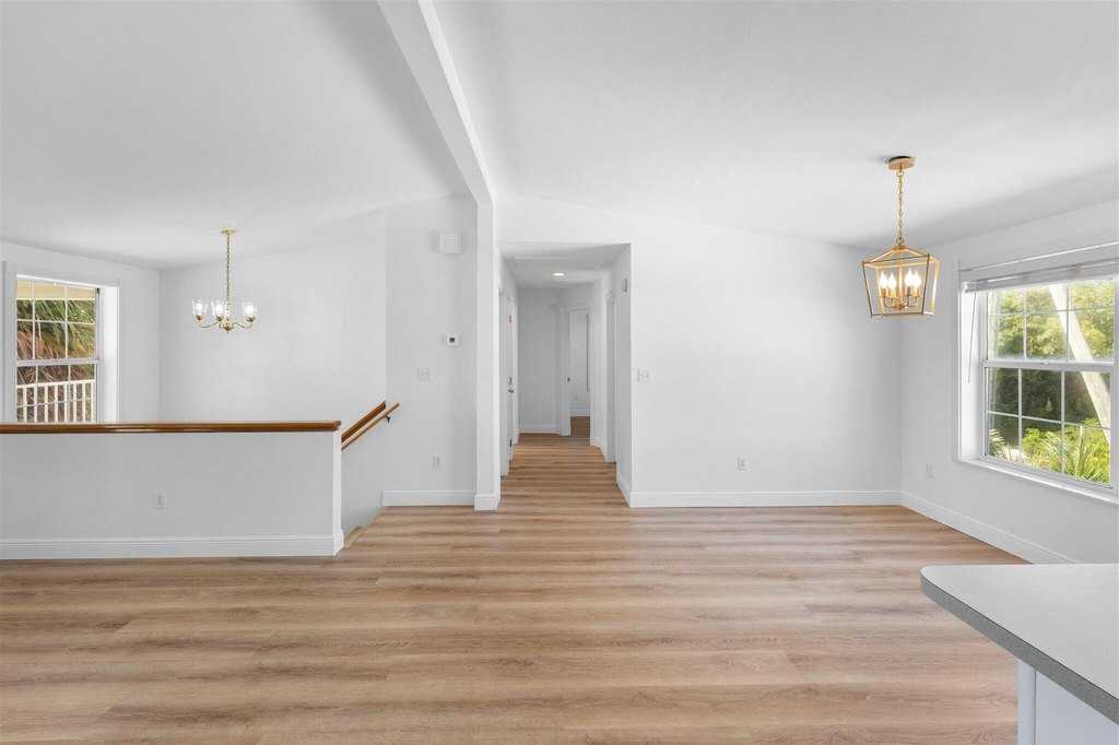 MARATHON, Florida, 33050, United States, 3 Bedrooms Bedrooms, ,2 BathroomsBathrooms,Residential,Forsale,2004343