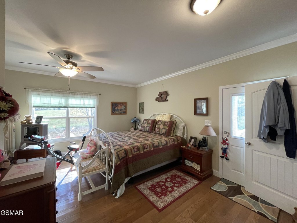 Dandridge, Tennessee, 37725, United States, 3 Bedrooms Bedrooms, ,2.5 BathroomsBathrooms,Residential,Forsale,1999447