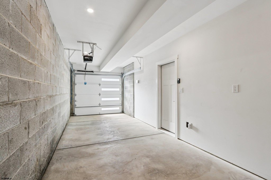 Atlantic City, New Jersey, 08401, United States, 3 Bedrooms Bedrooms, ,2.5 BathroomsBathrooms,Residential,Forsale,2004607