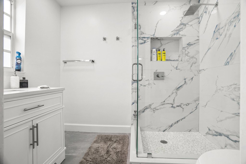 Boca Raton, Florida, 33487, United States, 4 Bedrooms Bedrooms, ,5 BathroomsBathrooms,Residential,Forsale,1996332